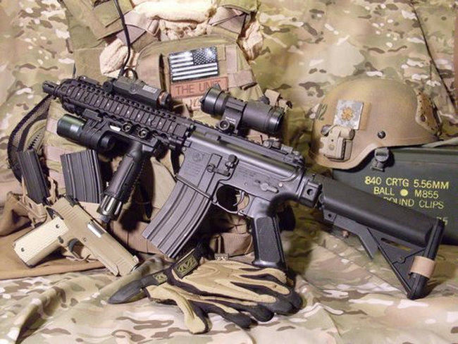 Colt M4 SOPMOD